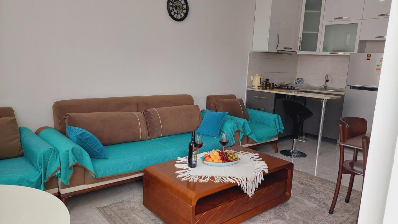באטומי Irakli Sweet Home מראה חיצוני תמונה